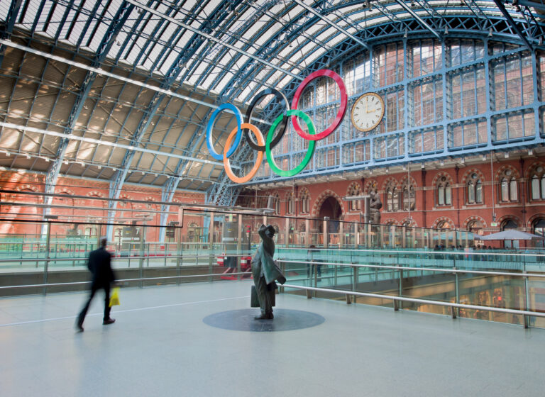 Olympic circles in St Pancras